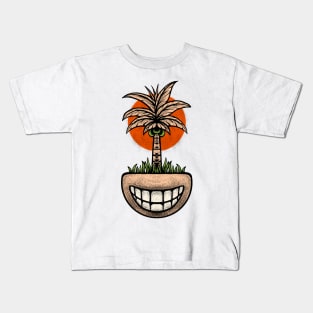 Coconut tree with smile Kids T-Shirt